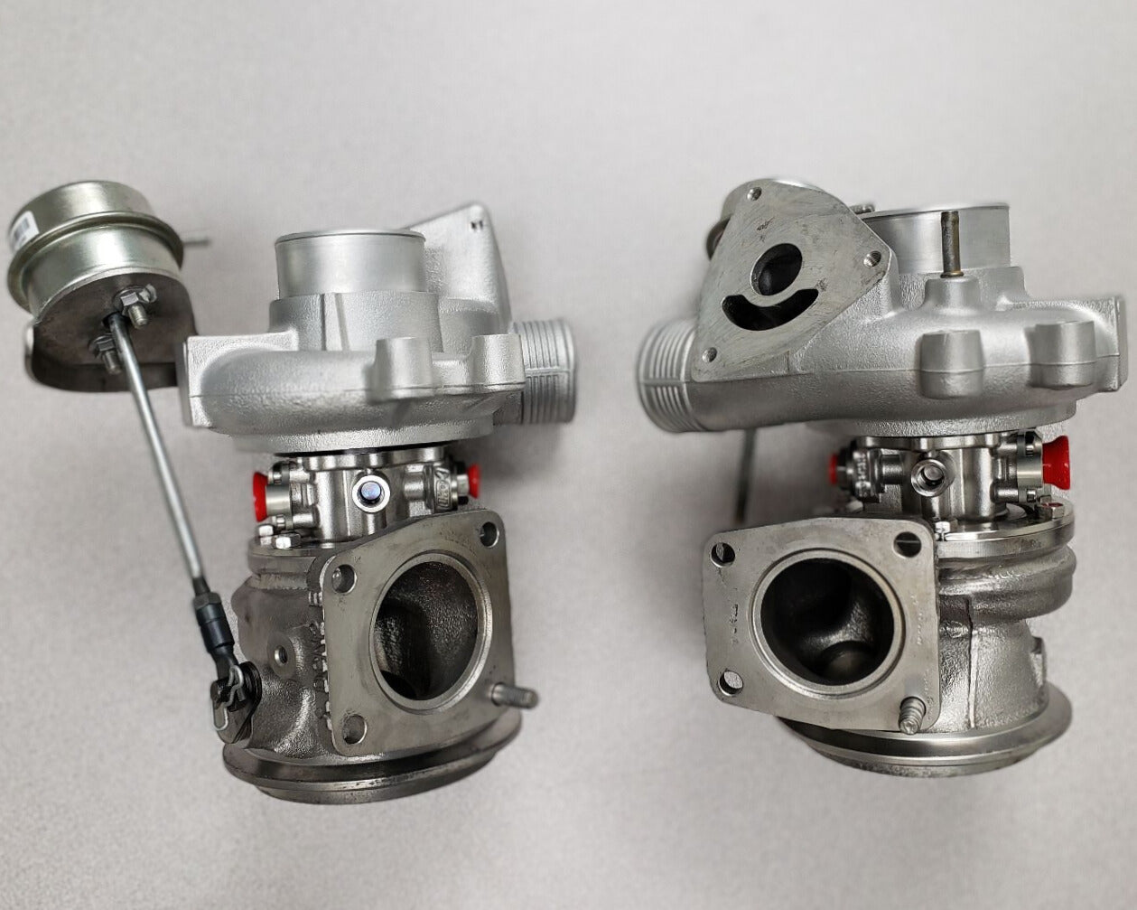 McLaren 3.8L XRC5248 Turbocharger Set